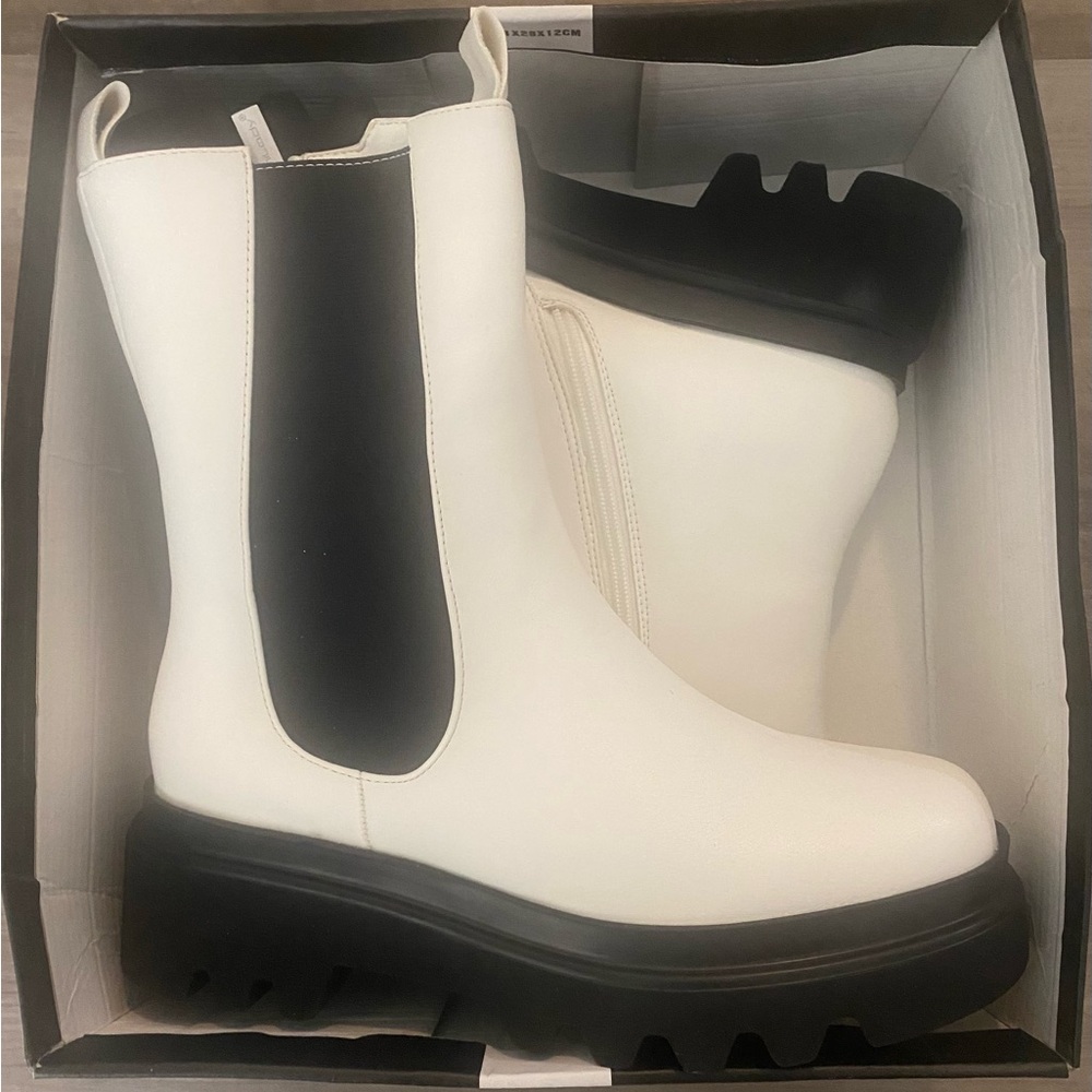 White and Black Chunky Chelsea Boots